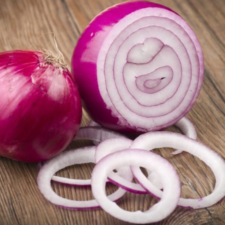 Red,Onion,Rings,Close,Up,On,The,Table